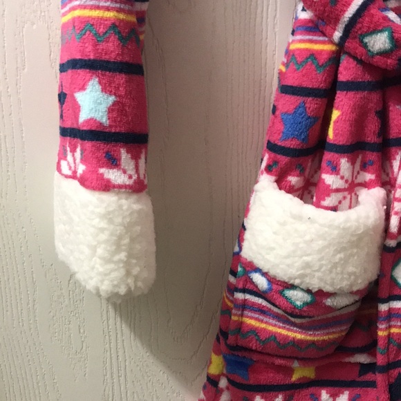 Holiday Robe - Picture 5 of 6